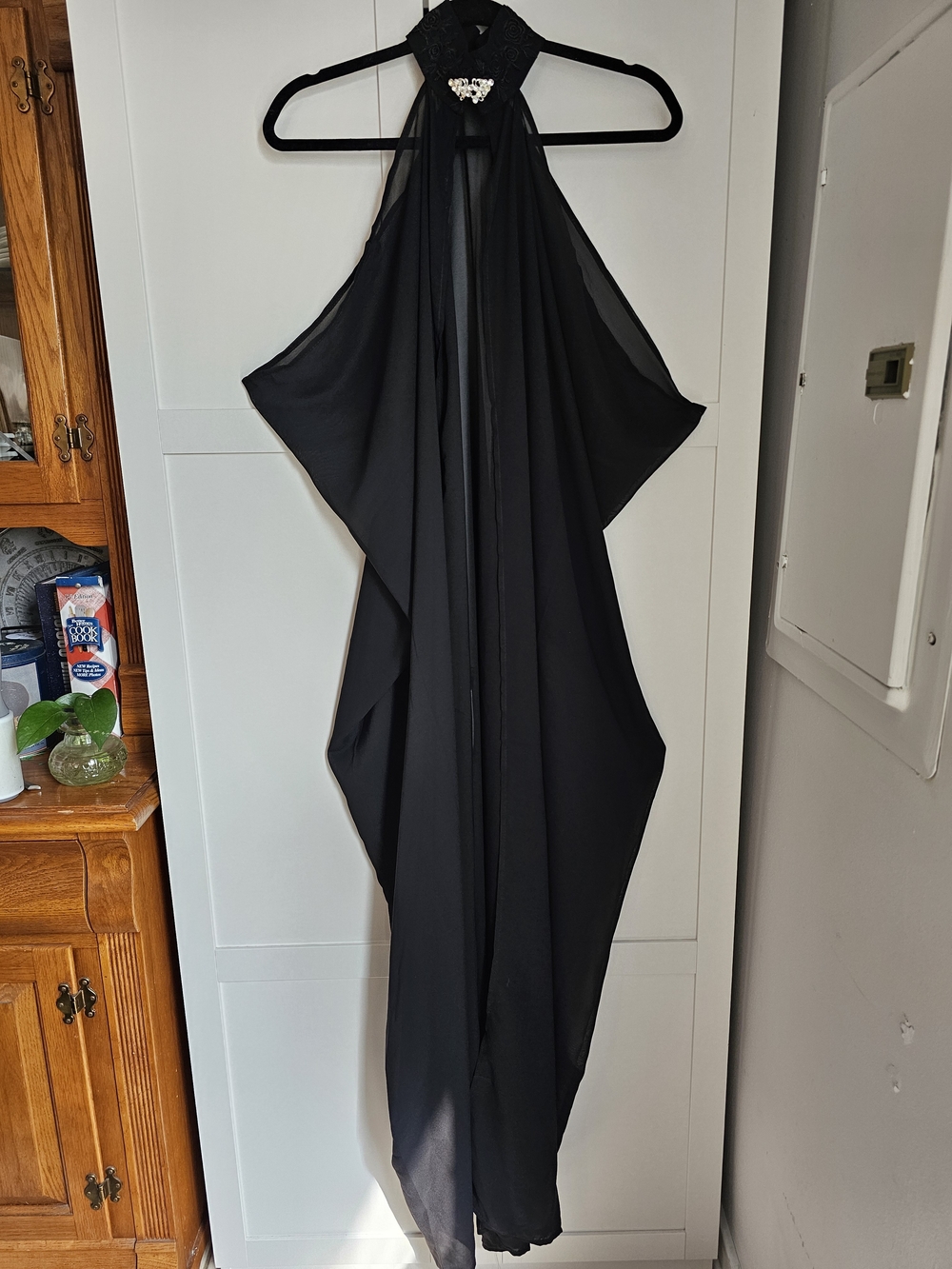 VTG Gothic Black Chiffon Halter Cape Gown Duster Sheer Embroidered Lace Collar